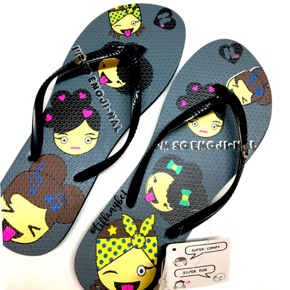 Harajuku Lovers Emoji Flip Flop by Gwen Stefani - Picture 7 of 10